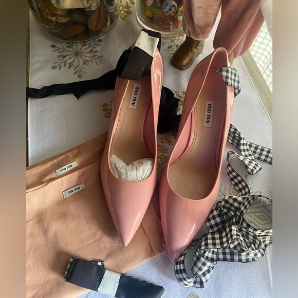 Miu Miu new pink stilettos with black and white ribbon size 41 made in Italy - Picture 2 of 15